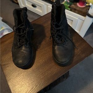 5.11  | Work Boot with Side Zipper in Black | size 7 in Men’s | 9 in Women’s